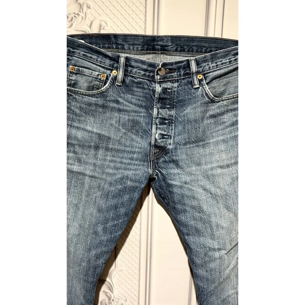 Levis Jeans Mens 34x30 Blue Whiskering Denim Cotton Straight Leg